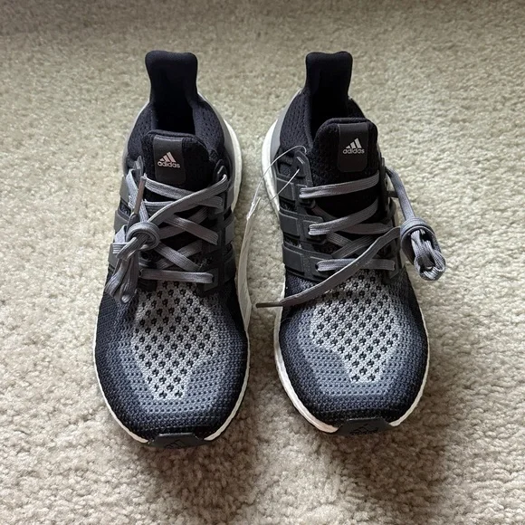 Adidas Ultra Boost Black and Gray - Picture 3 of 7